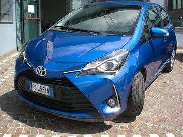 Toyota Yaris 1.0 5 porte OK Neo Patentati