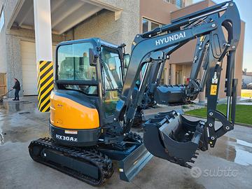 Miniescavatore hyundai hx30az