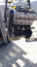 MOTORE FIAT BRAVO 1,4 16V CODICE 192B2000 KM 10200