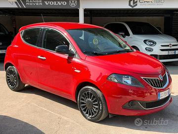 Lancia Ypsilon 1.0 FireFly 5 porte S&S Hybrid Ecoc