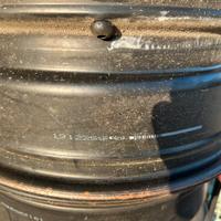 Cerchi in ferro da 16