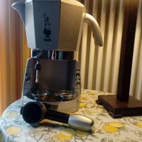 Bialetti Mokona Cf40 1050W - Silver