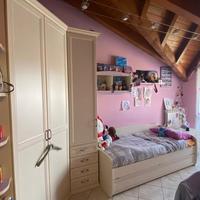 Cameretta con cabina armadio