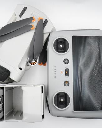 Drone DJI Mini 3 pro Fly More Combo