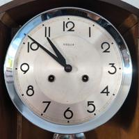 orologio veglia moderno pendolo meccanico design