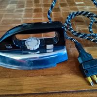 ferro da stiro da viaggio anni 60