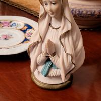 statuetta  tipo lenci firmata mariani madonna 