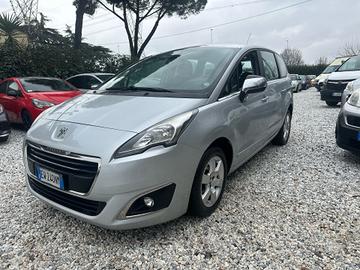 Peugeot 5008 1.6 HDi 115CV Business 7 Posti