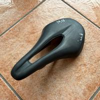 Fizik sella Vento Argo 00 140 mm
