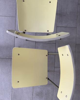 Sedia acciao e formica gialla