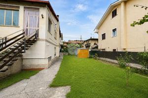 3 LOCALI A AVEZZANO