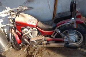 Moto Suzuki Intruder