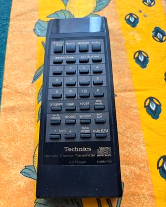 TECHNICS EUR64798 Telecomando per lettore CD