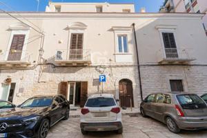 Locale commerciale - Trani