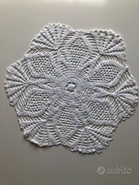 Centrino all’ uncinetto