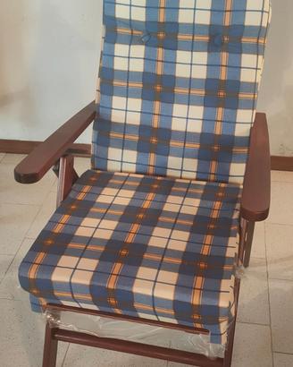Sedia sdraio con schienale regolabile