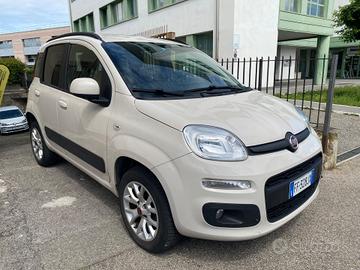 Fiat Panda 0.9 TwinAir Turbo Natural Power Lounge