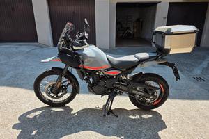 Royal Enfield Himalayan 450 "Slate Himalayan Salt"