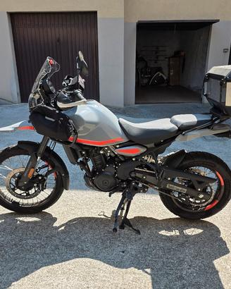 Royal Enfield Himalayan 450 "Slate Himalayan Salt"