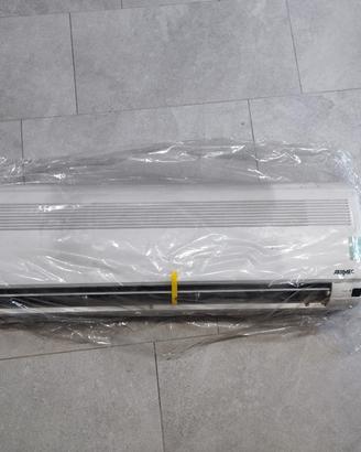 Chiller Aermec NUOVO 3,25 kW MAI USATO PERFETTO 