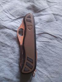 victorinox soldier 2011