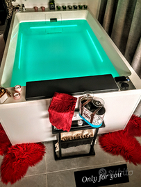 STANZA CON SPA di 30 mq