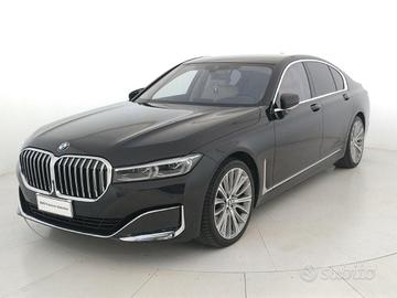 BMW Serie 7 740d mhev 48V xdrive auto