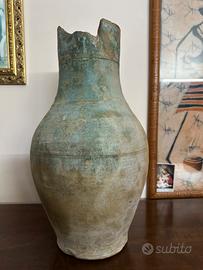 Vaso/ anfora antico in terracotta