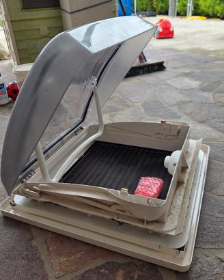 OBLO DOMETIC MINI HEKI 40 x 40 cm