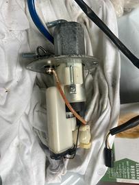 Gruppo pompa benzina z 750