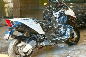Aprilia SRV 850