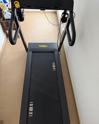 Technogym my run tapis roulant