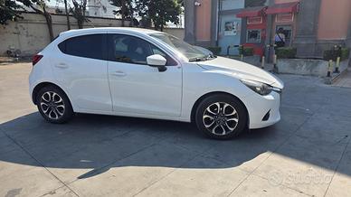 mazda2 skyactiv-d 1.5 2016 