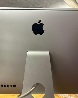 Apple iMac mid 2011, schermo 21,5'