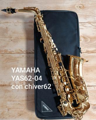 Yamaha YAS-62 (Modello attuale) con chiver 62