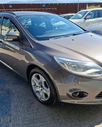 Ford Focus 1.6 120 CV GPL SW