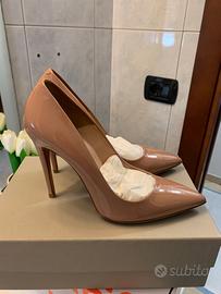 Scarpe tacco color nude