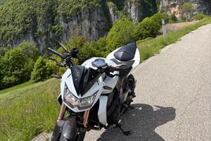 Kawasaki z750 2010