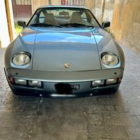 PORSCHE 928 S 1983
