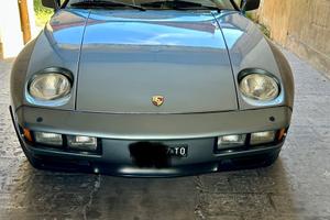PORSCHE 928 S 1983