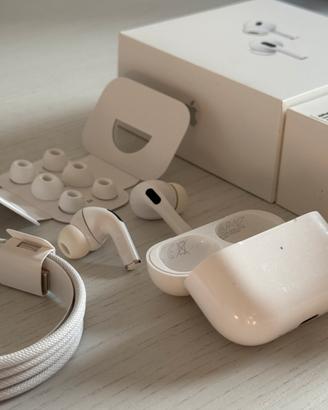 AirPods 2ª generazione originali Apple