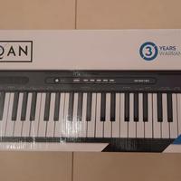 Tastiera 61 tasti e supporto 