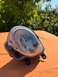 Faro posizione anteriore destro