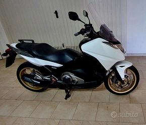 Moto Honda Integra 750 Scooter Honda 750 Prezzo Usato Honda
