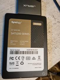 Disco SSD Synology SAT5220-3840Gb