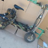 monopattino a motore scoppio 