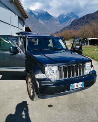 jeep cherokee kk 