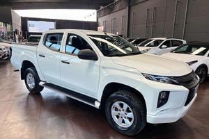 MITSUBISHI L200 2.3 D Double Cab 4x4 Easy Select