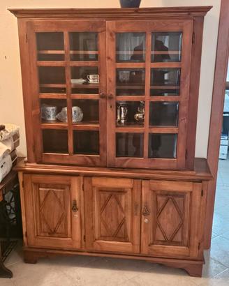 Credenza