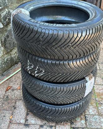 Set pneumatici 205/55 R16